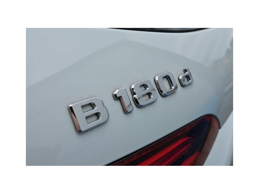 MERCEDES d'occasion CLASSE B III B180 D 1.5 116 STYLE LINE EDITION