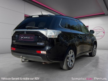 Mitsubishi outlander 2.0l 4wd phev instyle hybride rechargeable mode 4x4 attelage carplay 4 pneus neufs garantie 12 mois...