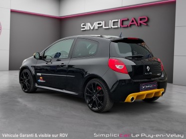 Renault clio iii 2.0 16v 203 renault sport redbull racing rb7 n°429/500  ligne scorpion occasion simplicicar velay...