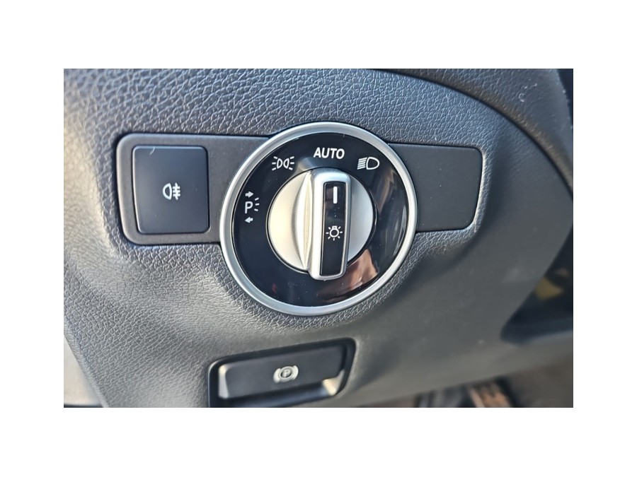 MERCEDES d'occasion CLASSE GLA GLA 250 WHITE ART EDITION 4MATIC BA de