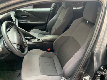 Toyota c-hr hybride my23 simplifiee 2.0l design ultimate  garantie 12 mois occasion simplicicar le raincy simplicicar...