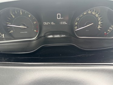 Peugeot 208 affaire bluehdi 100 ss bvm5 premium pack carplay radarar garantie 12 mois. occasion simplicicar lunel simplicicar...