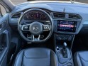 Volkswagen tiguan 2.0 tdi 150 dsg7 black r-line toit pano ouvrant sièges chauffants carplay garantie 12 mois occasion...