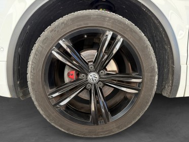 Volkswagen tiguan 2.0 tdi 150 dsg7 black r-line toit pano ouvrant sièges chauffants carplay garantie 12 mois occasion...