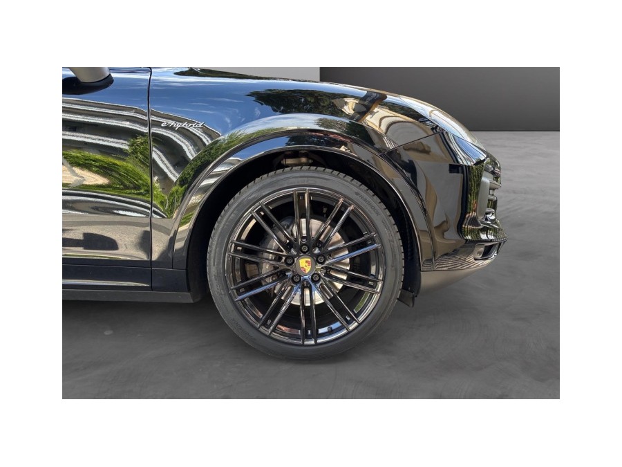 PORSCHE d'occasion CAYENNE 3.0 V6 E-HYBRID COUPE de 2020 Nice (06)﻿