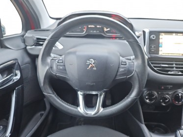 Peugeot 208 style 82ch / camera de recul / climatisation / full entretien psa / distribution ok occasion simplicicar orgeval ...