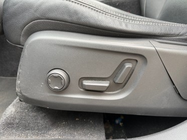 Volvo xc40 t5 awd 247 ch geartronic 8 momentum / toit ouvrant panoramiqiue / sieges electriques / entretien full volvo...