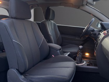 Renault megane ii coupe 2.0 16v dynamique toit ouvrant garantie 12 mois occasion simplicicar frejus  simplicicar simplicibike...