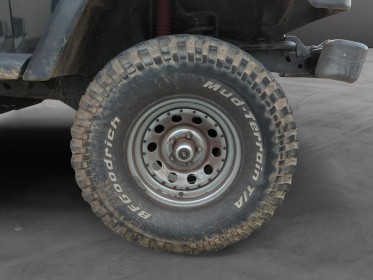 Jeep jeep wrangler 2.5i sport attelage garantie 12 mois occasion simplicicar frejus  simplicicar simplicibike france