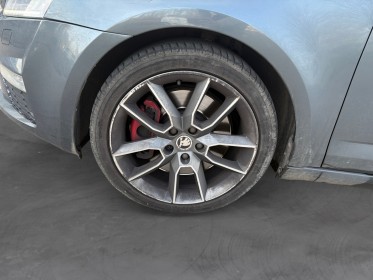 Skoda octavia combi 2.0 tdi 184 ch fap rs véhicule suivi caméra de recul toit panoramique garantie 12 mois occasion...
