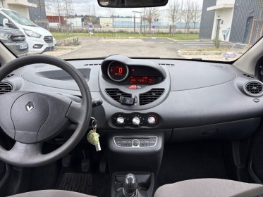 Renault twingo ii 1.2 lev 16v 75 eco2 authentique euro 5 occasion simplicicar lyon nord simplicicar simplicibike france