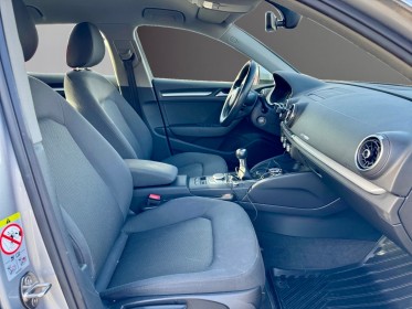 Audi a3 sportback 1.6 tdi 116 design apple car play garantie 12 mois occasion simplicicar limoges  simplicicar simplicibike...