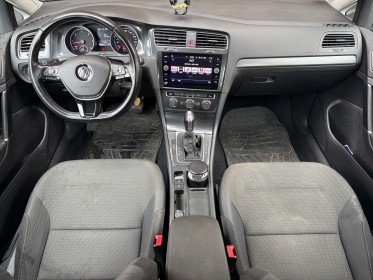 Volkswagen golf sw 1.6 tdi 115 bluemotion technology dsg7 sound carplay radar de stationnement avant arrière distribution......