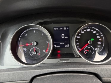 Volkswagen golf sw 1.6 tdi 115 bluemotion technology dsg7 sound carplay radar de stationnement avant arrière distribution......