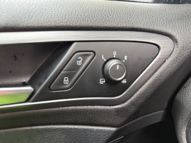 Volkswagen golf sw 1.6 tdi 115 bluemotion technology dsg7 sound carplay radar de stationnement avant arrière distribution......