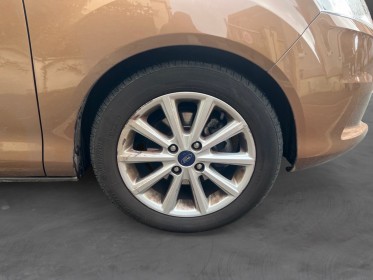 Ford b-max 1.6 105 titanium powershift a, rétroviseur rabattable, radar de recul, bluetooth, garantie 12 mois. occasion...