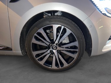 Renault clio v e-tech hybride 145, initiale, sièges / volant chauffants, caméra 360°, garantie 12 mois. occasion...