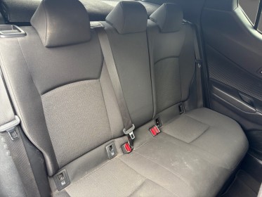 Toyota c-hr hybride rc18 122h dynamic, garantie toyota, siège chauffant, caméra ar, radar, garantie 12 mois. occasion...