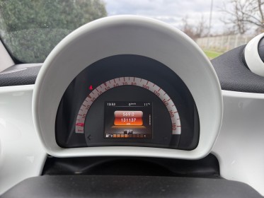 Smart fortwo coupe 1.0 71 ch ss ba6 passion camera de recul - apple carplay - regulateur de vitesse - garantie 12 mois -...