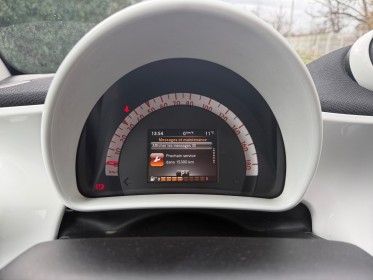 Smart fortwo coupe 1.0 71 ch ss ba6 passion camera de recul - apple carplay - regulateur de vitesse - garantie 12 mois -...