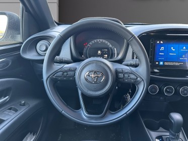 Toyota aygo x my23 1.0 vvt-i 72 s-cvt dynamic très peu de km - garantie 12 mois occasion simplicicar amiens  simplicicar...