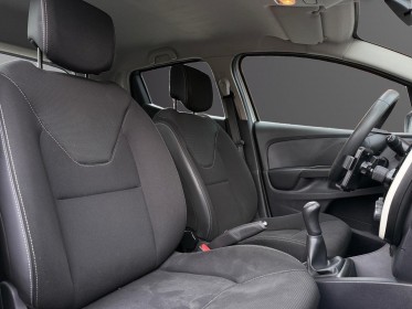 Renault clio iv business tce 90 energy business garantie 12 mois occasion montreuil (porte de vincennes)(75) simplicicar...