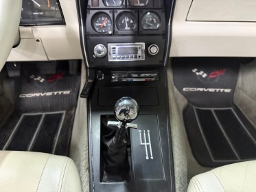 Chevrolet corvette v8 5.7 boite 4 meca climatisation toit en verre garantie 12 mois occasion barberey simplicicar...