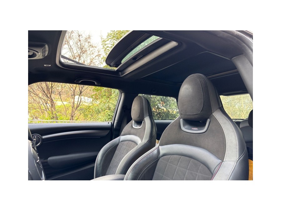 MINI d'occasion MINI 231 JCW PREMIUM PLUS BA PH3 de 2022 Nice (06)﻿