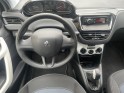Peugeot 208 puretech 68ch bvm5 like  garantie 12 mois occasion simplicicar lyon nord simplicicar simplicibike france
