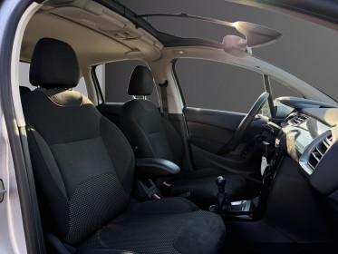 Citroen c3 vti 82 exclusive toit panoramique radar de recul régulateur de vitesse distribution ok garantie 12 mois occasion...