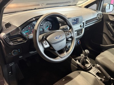 Ford fiesta 1.1 70 ch bvm5 essential garantie 12 mois occasion  simplicicar aix les bains simplicicar simplicibike france