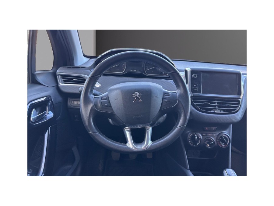 PEUGEOT d'occasion 208 1.2 PURE TECH 82 STYLE de 2016 Nice (06)﻿