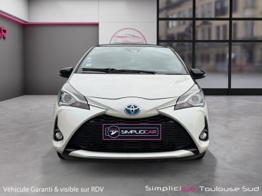 Toyota yaris hybride rc18 100h collection toit panoramique camera de recul garantie toyota 36 mois possible occasion...