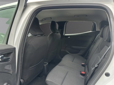 Renault clio v zen 1.0 tce 100 - faible km - moteur a chaine - occasion simplicicar compiegne simplicicar simplicibike france