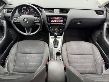Skoda octavia combi 2.0 tdi 150 ch cr fap dsg6 business occasion simplicicar toulouse sud simplicicar simplicibike france