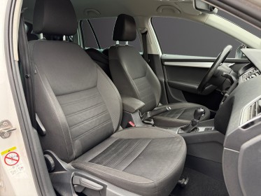 Skoda octavia combi 2.0 tdi 150 ch cr fap dsg6 business occasion simplicicar toulouse sud simplicicar simplicibike france