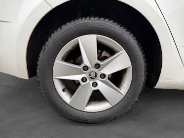 Skoda octavia combi 2.0 tdi 150 ch cr fap dsg6 business occasion simplicicar toulouse sud simplicicar simplicibike france