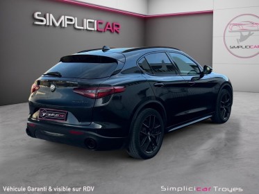 Alfa romeo stelvio turismo 2.2 210 q4 at8 toit ouvrant sièges chauffant caméra de recul garantie 12 mois occasion barberey...