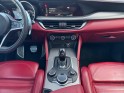 Alfa romeo stelvio turismo 2.2 210 q4 at8 toit ouvrant sièges chauffant caméra de recul garantie 12 mois occasion barberey...