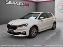 Skoda fabia 1.0 tsi 95ch bvm5 ambition 1ère main caméra de recul carplay garantie constructeur occasion simplicicar...