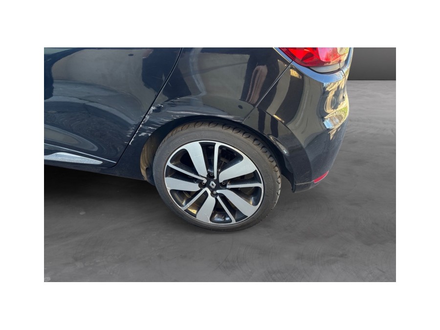 RENAULT d'occasion CLIO TCE 120 INITIALE PARIS EDC de 2014 Nice (06)﻿