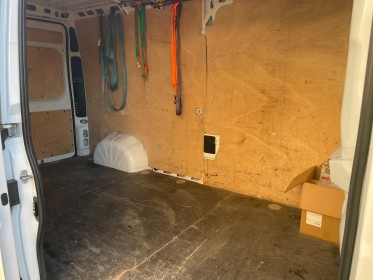 Peugeot boxer fourgon 3 places / clim / nav / radar / garantie 12 mois / 13m3 occasion simplicicar la fleche simplicicar...