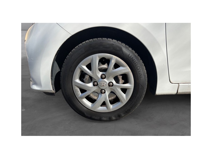 HYUNDAI d'occasion I10 1.2 UEFA EURO 2016 PLUS de 2018 Nice (06)﻿