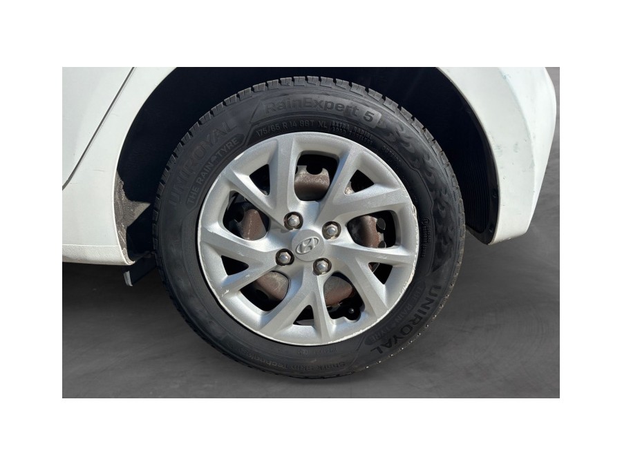 HYUNDAI d'occasion I10 1.2 UEFA EURO 2016 PLUS de 2018 Nice (06)﻿