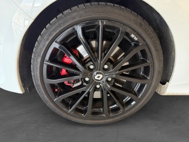 Renault clio iv 1.6 turbo 220 edc rs trophy / rs monitor / caméra / sièges chauffant occasion simplicicar veauche...