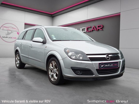 Opel astra break 1.8 cosmo garantie 12 mois occasion simplicicar brest simplicicar simplicibike france