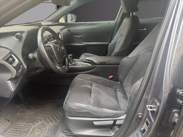 Lexus ux my21 250h 2wd premium edition occasion paris 15ème (75) simplicicar simplicibike france