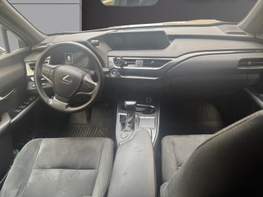 Lexus ux my21 250h 2wd premium edition occasion paris 15ème (75) simplicicar simplicibike france