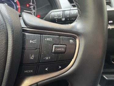 Lexus ux my21 250h 2wd premium edition occasion paris 15ème (75) simplicicar simplicibike france