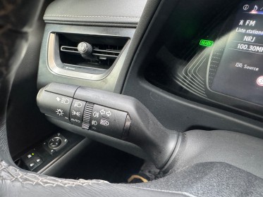 Lexus ux my21 250h 2wd premium edition occasion paris 15ème (75) simplicicar simplicibike france